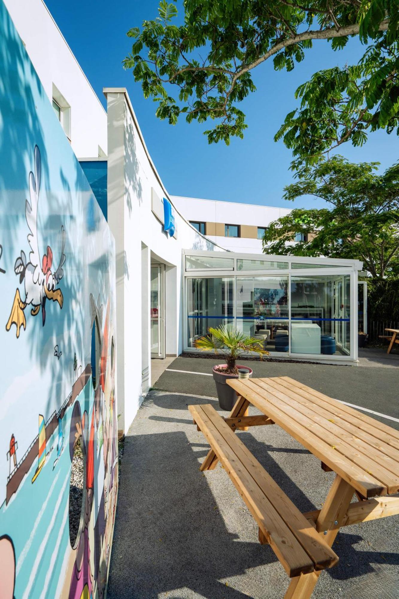 Ibis Budget Les Sables D'Olonne Экстерьер фото